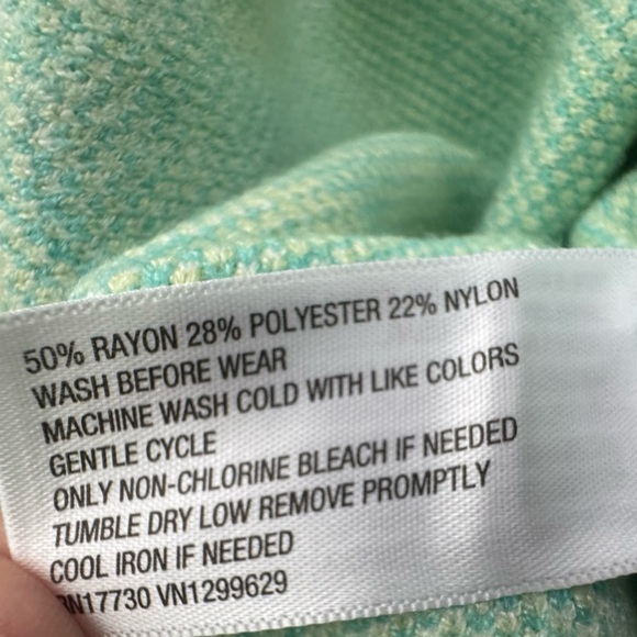 NWT Art Class Daisy Floral Print Blue Cardigan Sweater Button Down XXL 18 Girls - Picture 8 of 9